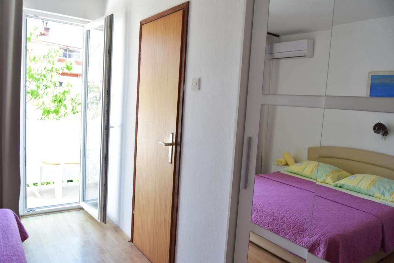 Guest House Tina ราบ ภายนอก รูปภาพ
