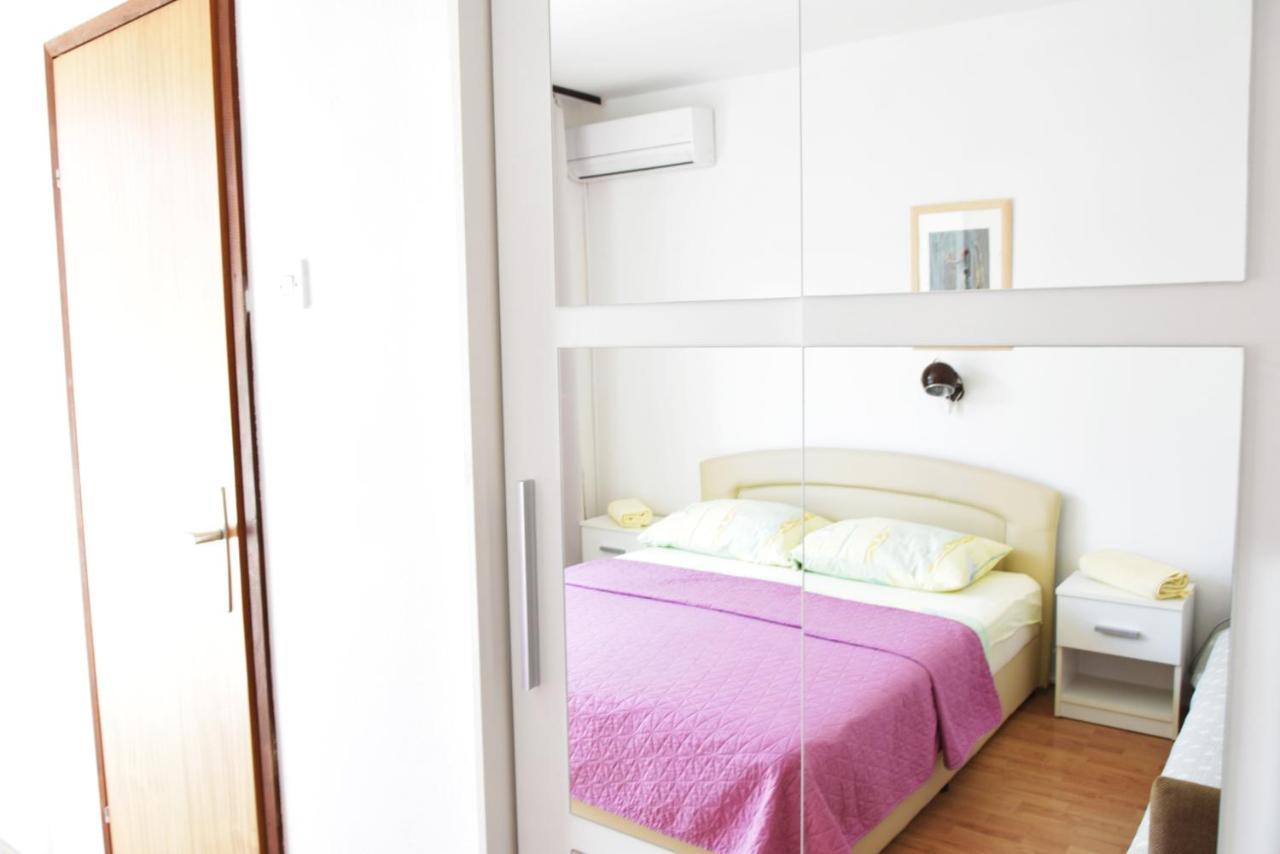 Guest House Tina ราบ ภายนอก รูปภาพ