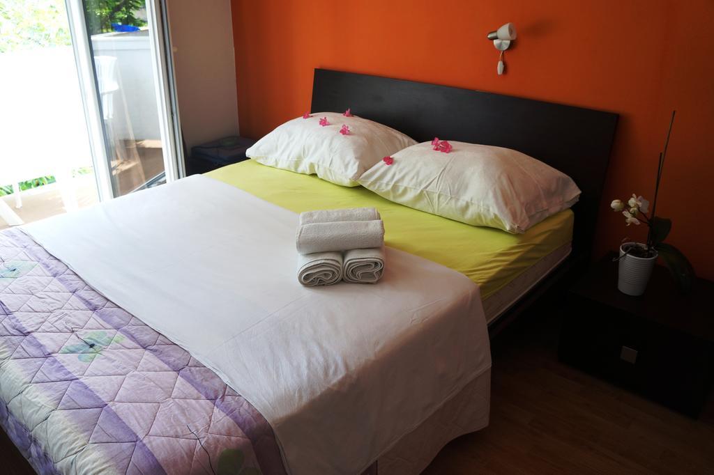 Guest House Tina ราบ ภายนอก รูปภาพ